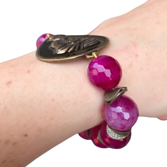 Pink agate Buddha Beaded stretch Bracelet - Picture 3 of 16